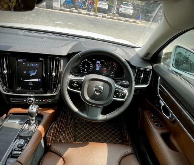 Volvo S90 Momentum D4 2019