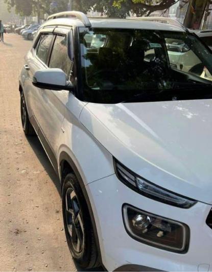 Hyundai Venue S 1.2 Petrol 2022