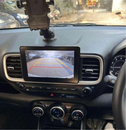 Hyundai Venue S 1.2 Petrol 2022