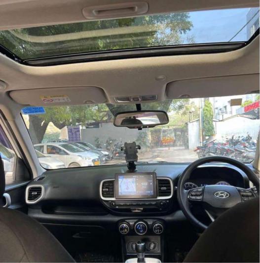 Hyundai Venue S 1.2 Petrol 2022