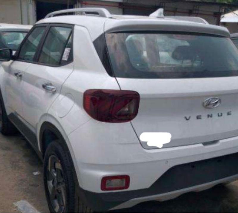 Hyundai Venue S 1.2 Petrol 2022