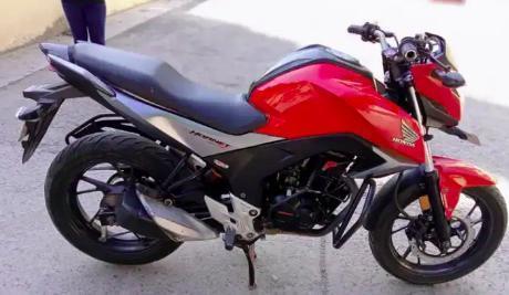 Honda CB Hornet 160R STD 2016