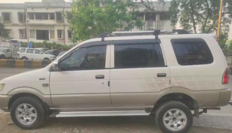 Chevrolet Tavera NEO 3 LT 9 STR BS III 2016