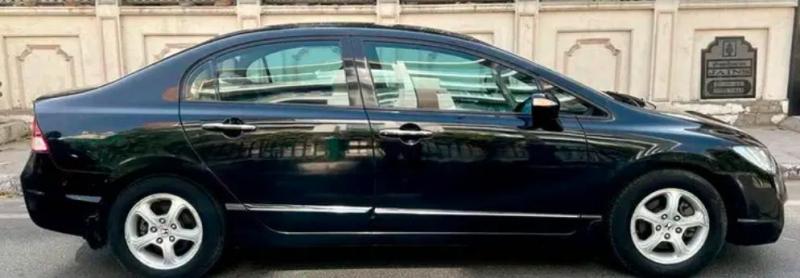 Honda Civic 1.8V MT 2011