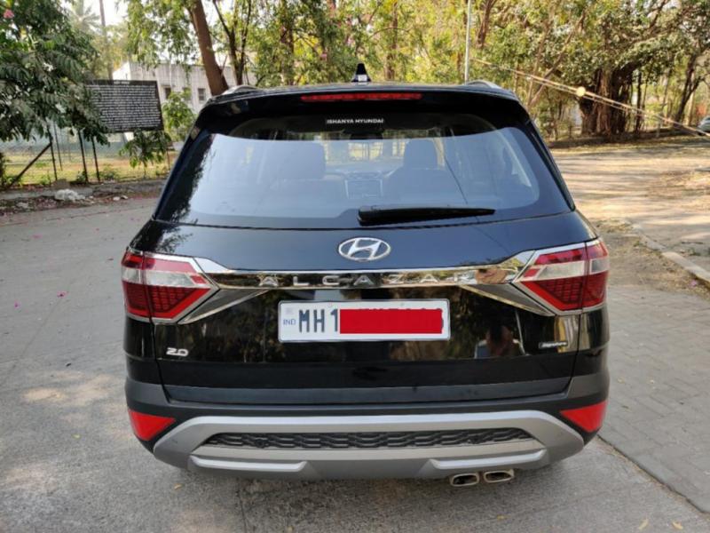 Hyundai Alcazar Signature 6 STR 2.0 Petrol 2021