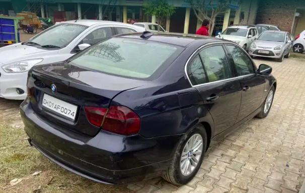 BMW 3 Series 320d Highline Sedan 2010