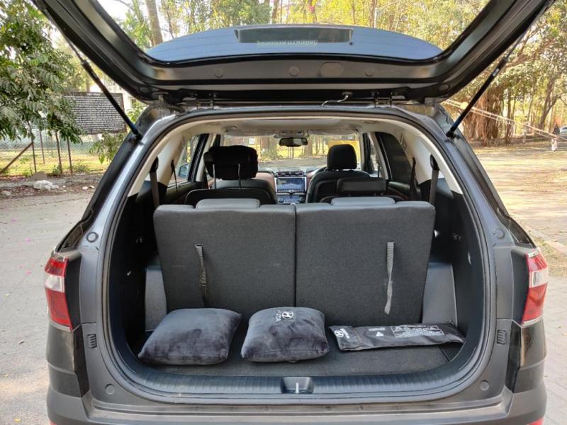 Hyundai Alcazar Signature 6 STR 2.0 Petrol 2021