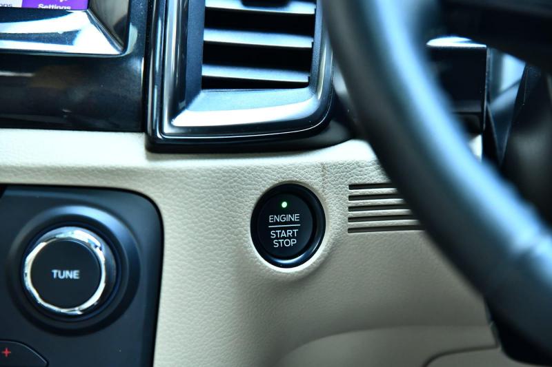 Ford Endeavour Titanium Plus 2.0 4x2 AT BS6 2020