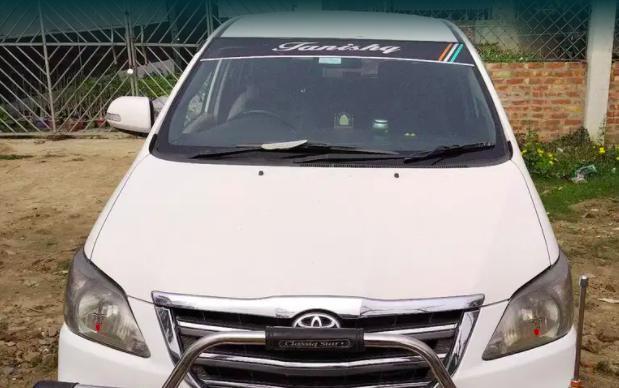 Toyota Innova 2.5 V 8 STR 2016
