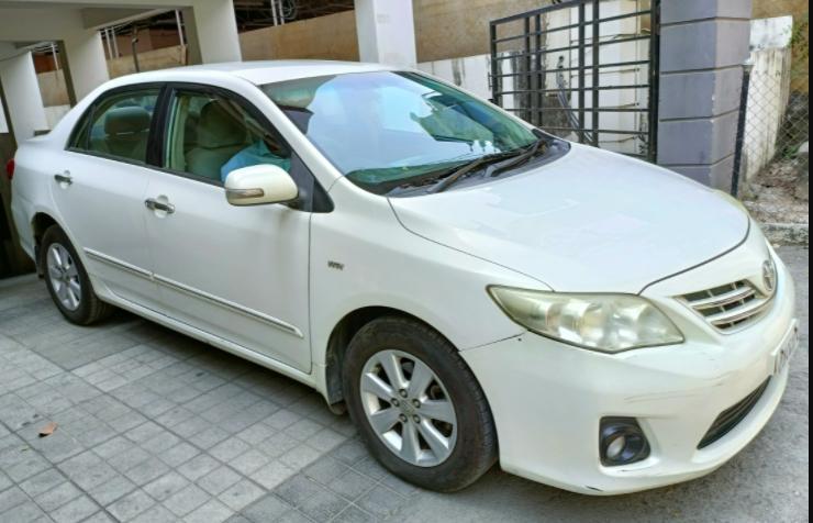 Toyota Corolla Altis G MT 2011