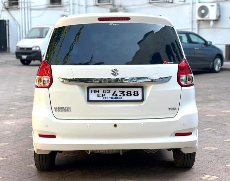 Maruti Suzuki Ertiga VXi CNG 2017