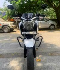 Honda CB Hornet 160R CBS 2016