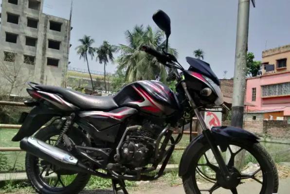 Bajaj Discover 125cc 2017
