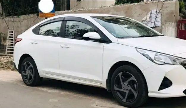 Hyundai Verna SX 1.5 VTVT IVT 2022