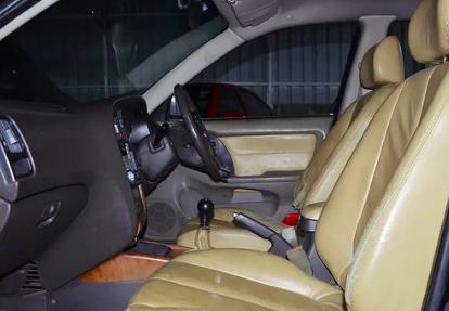 Hyundai Elantra GLS 2004