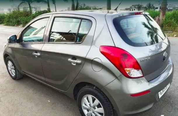 Hyundai i20 Sportz 1.2 2012