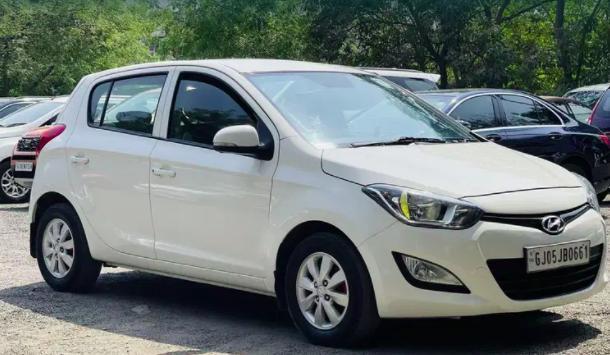 Hyundai i20 Sportz 1.2 2012