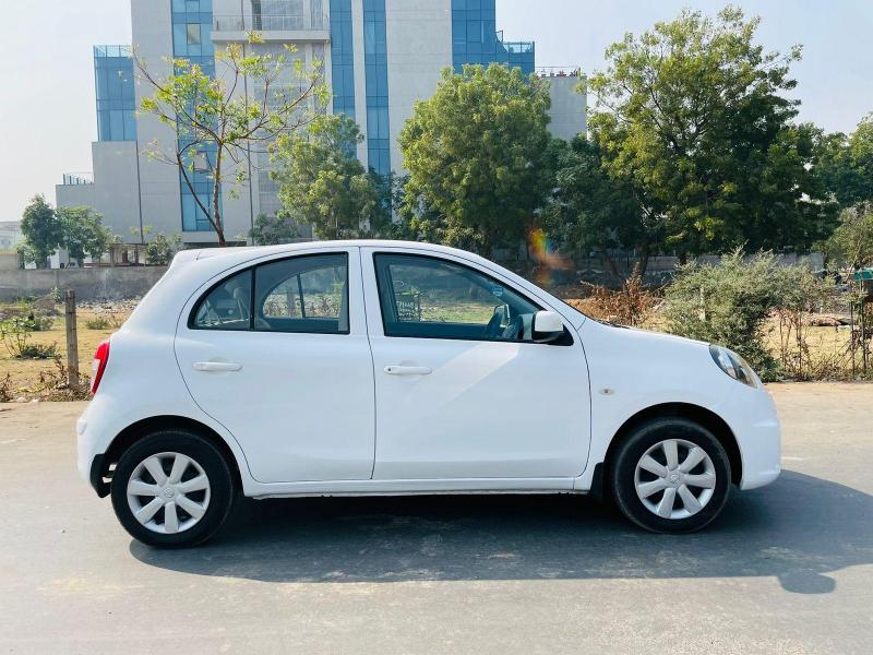 Nissan Micra Active XV 2016