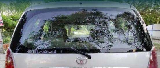 Toyota Innova 2.0 V 2011