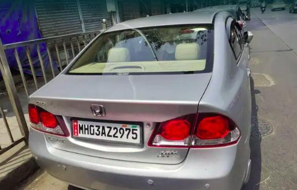 Honda Civic 1.8 V 2011