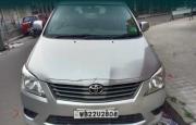 Toyota Innova 2.5 G 8 STR BS IV 2012