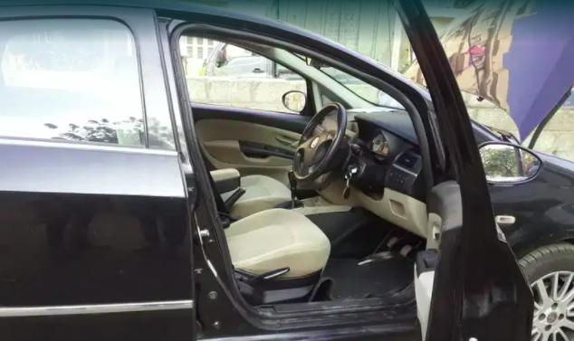Fiat Linea 1.4 T-Jet Emotion 2009