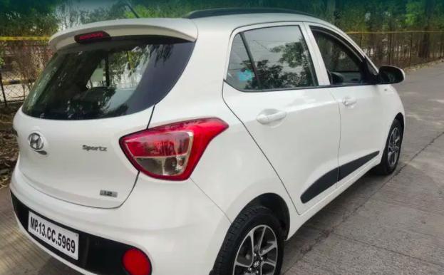 Hyundai Grand i10 Sportz AT 1.2 Kappa VTVT 2019