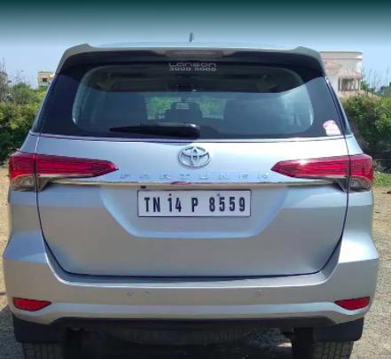 Toyota Fortuner 2.7 4x2 MT 2018
