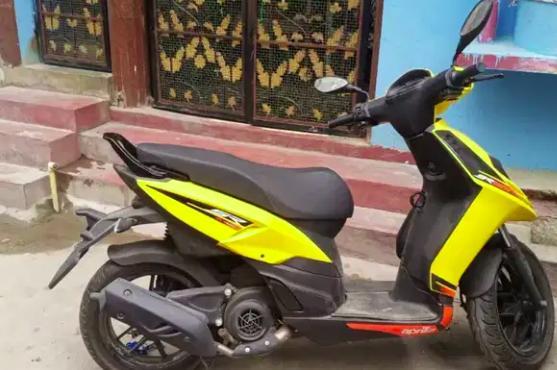 Aprilia SR125 Storm Disc 2022