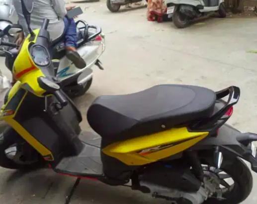 Aprilia SR125 Storm Disc 2022