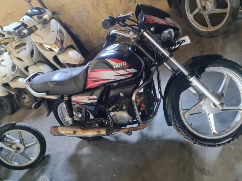 Hero HF Deluxe self Alloy 100cc 2017