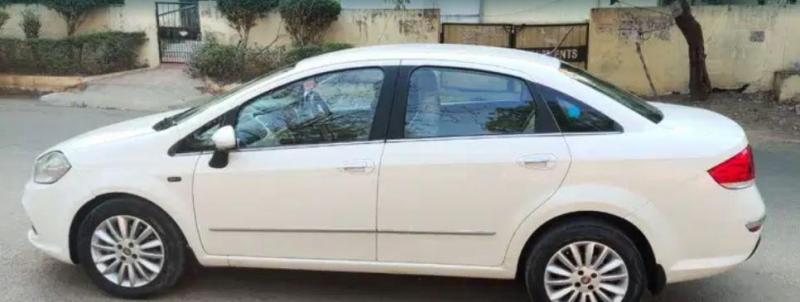 Fiat Linea Emotion Multijet 1.3 2015