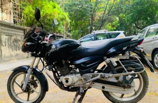 Bajaj Pulsar 150cc 2006