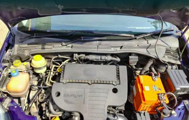 Fiat Punto Dynamic 1.4 2012