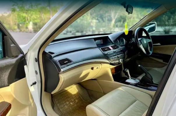 Honda Accord 2.4 AT 2008