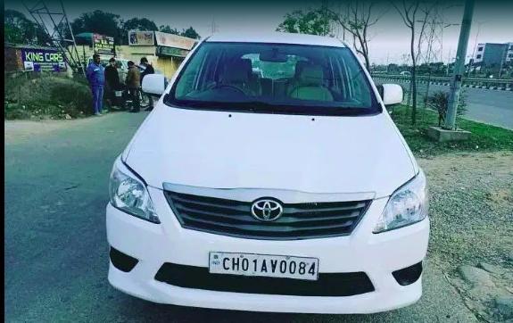 Toyota Innova 2.5 GX 7 STR BS III 2013