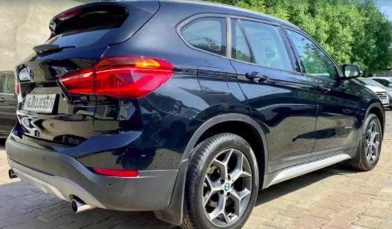 BMW X1 sDrive20d xLine 2016