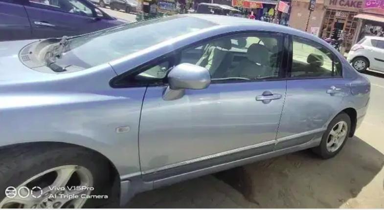 Honda Civic 1.8 I-VTEC 2006