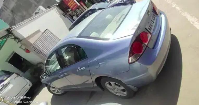 Honda Civic 1.8 I-VTEC 2006