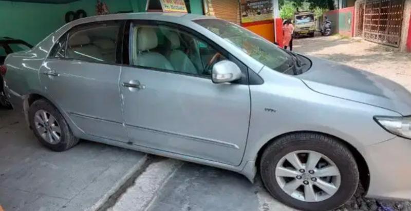 Toyota Corolla Altis 1.8 G 2010