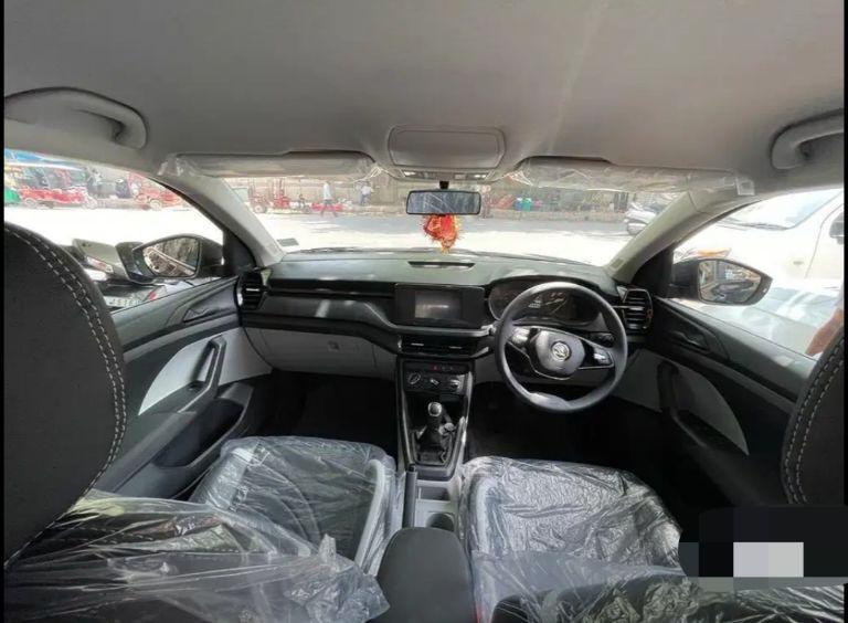 Skoda Kushaq Ambition 1.0L TSI AT 2022