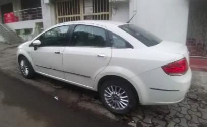 Fiat Linea Emotion Multijet 1.3 2012