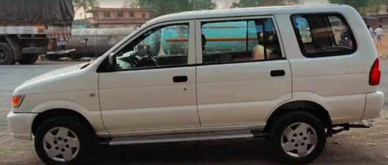 Chevrolet Tavera Neo 3 LS- 10 STR BS-III 2011