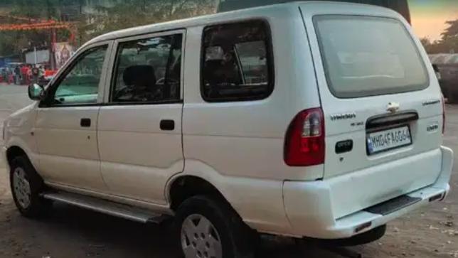 Chevrolet Tavera Neo 3 LS- 10 STR BS-III 2011