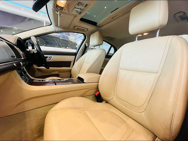 Jaguar XF 2.2 Diesel Luxury 2015