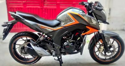 Honda CB Hornet 160R CBS 2017