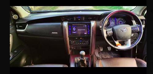 Toyota Fortuner 2.8 4x4 MT 2017