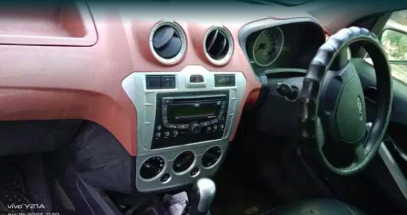 Ford Figo ZXI DURATEC 1.2 2010