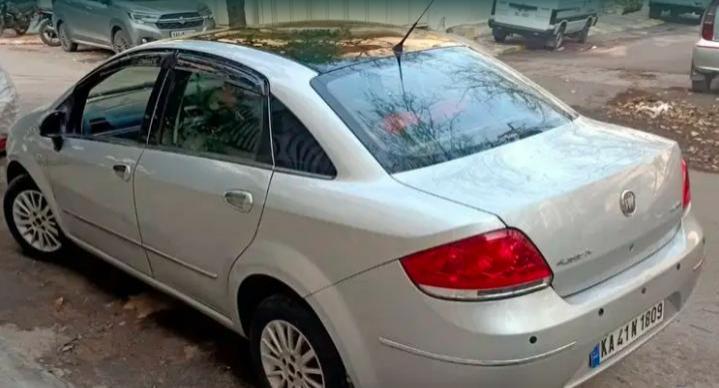 Fiat Linea EMOTION 1.4 2009