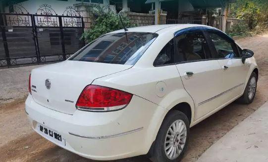 Fiat Linea Emotion 1.3 2012